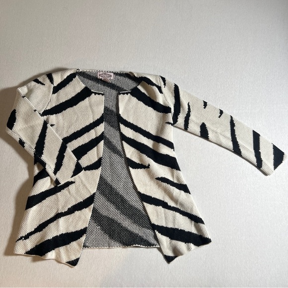 Anthropologie Oliver by Escio Zebra Print Sweater in Black + White Size Small - Picture 1 of 8